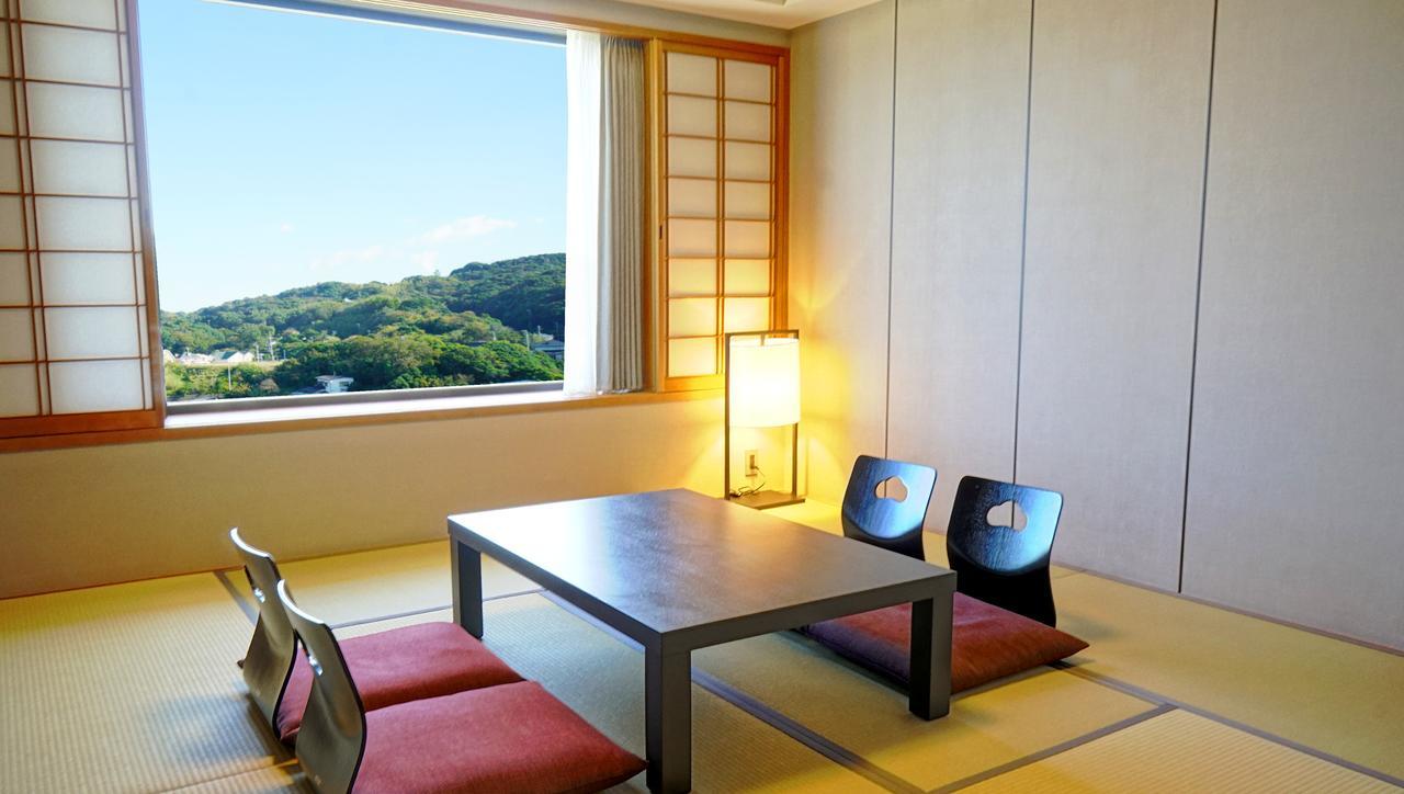 นันกิ-ชิระฮะมะ แมริออท โฮเต็ล Hotel ชิราฮามะ ภายนอก รูปภาพ A traditional Japanese room