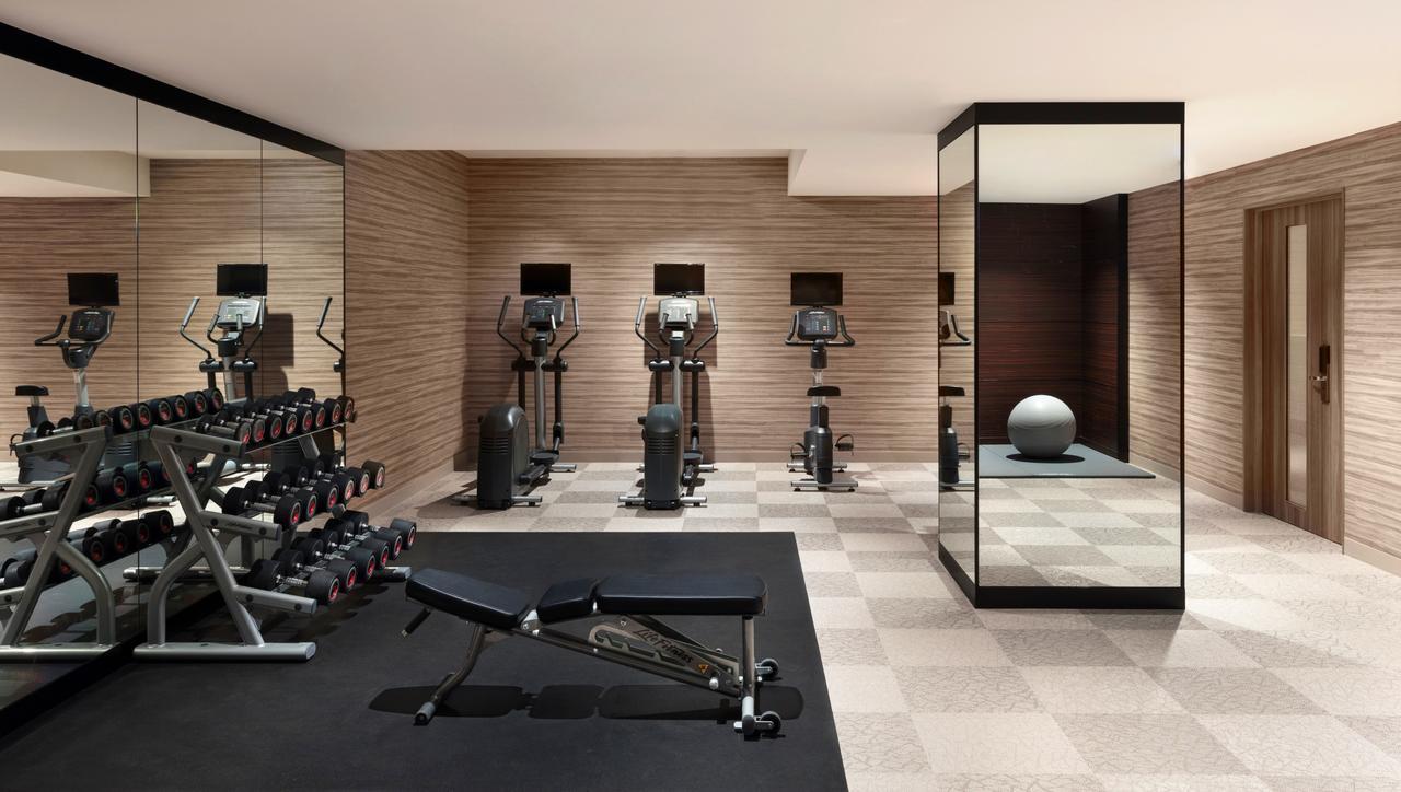 นันกิ-ชิระฮะมะ แมริออท โฮเต็ล Hotel ชิราฮามะ ภายนอก รูปภาพ The gym at The Ivy Collection