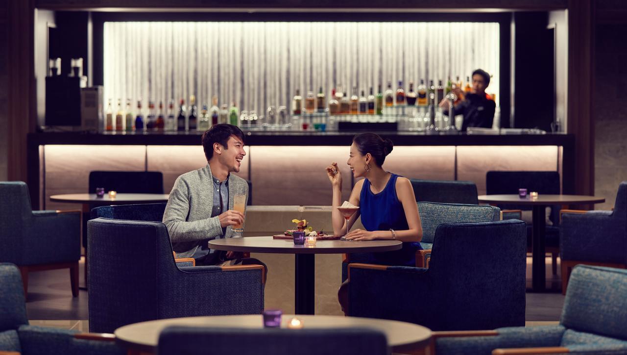 นันกิ-ชิระฮะมะ แมริออท โฮเต็ล Hotel ชิราฮามะ ภายนอก รูปภาพ The Wing at Hong Kong International Airport
