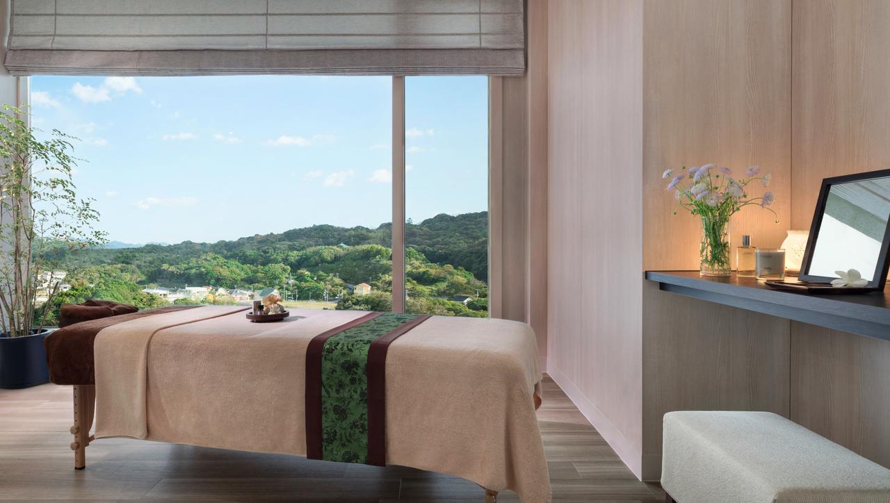 นันกิ-ชิระฮะมะ แมริออท โฮเต็ล Hotel ชิราฮามะ ภายนอก รูปภาพ Spa at The Landmark